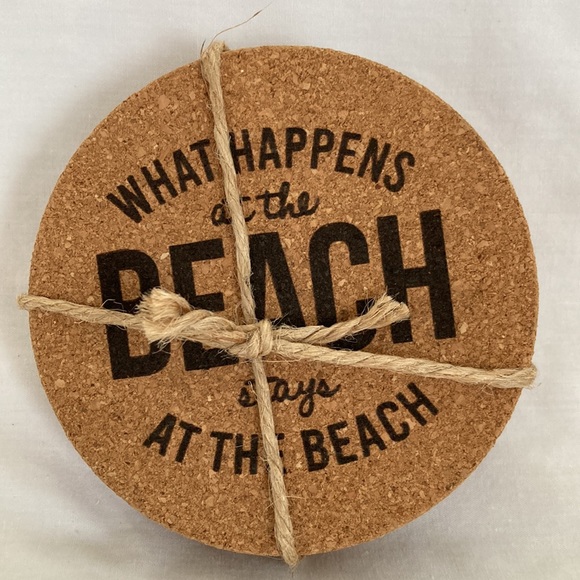 Swoozies Cork Coaster set of 4 “What Happens at The Beach Stays at The Beach NEW - Picture 3 of 13